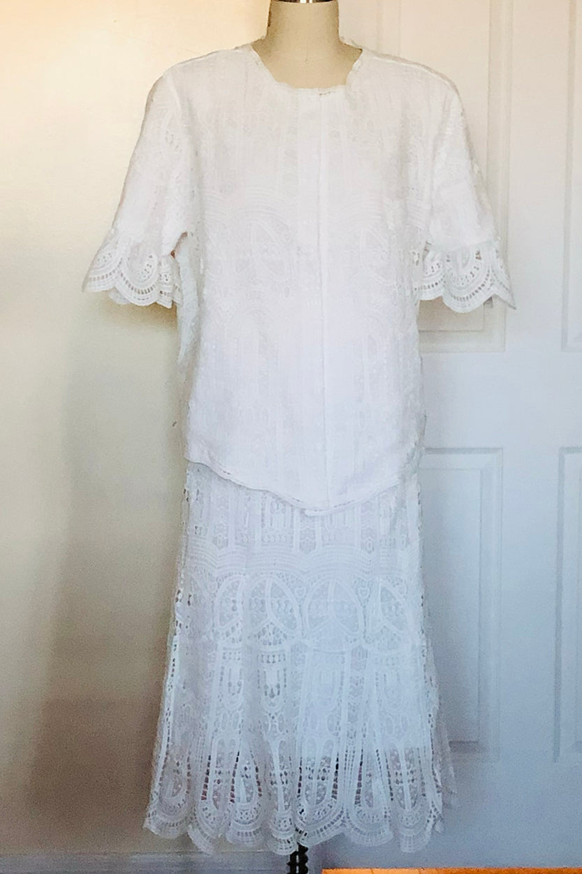 Geometry Lace Short Sleeve Jacket and Skirt Suit (White) Style #217SMB