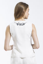 Sleeveless Floral Neck Camisole Style 10925